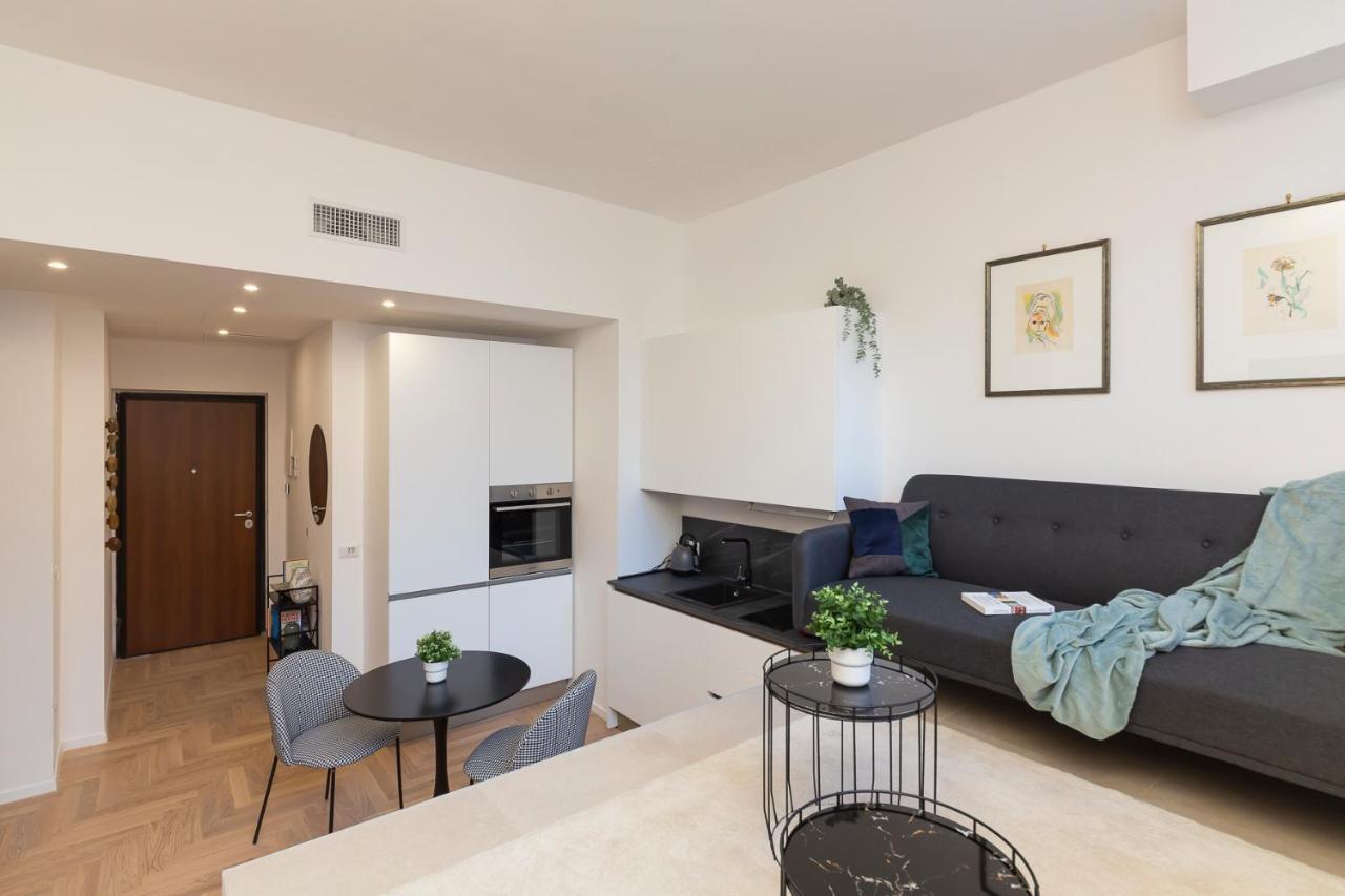 I Host Apartment - Val Strona ミラノ エクステリア 写真